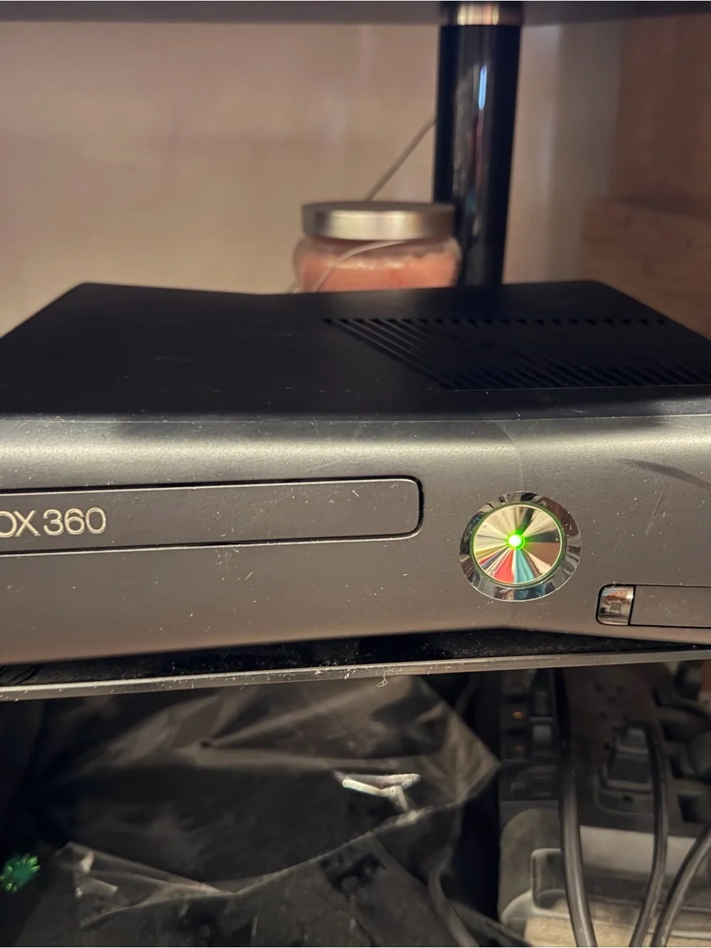 Microsoft Xbox 360 Console without wiring